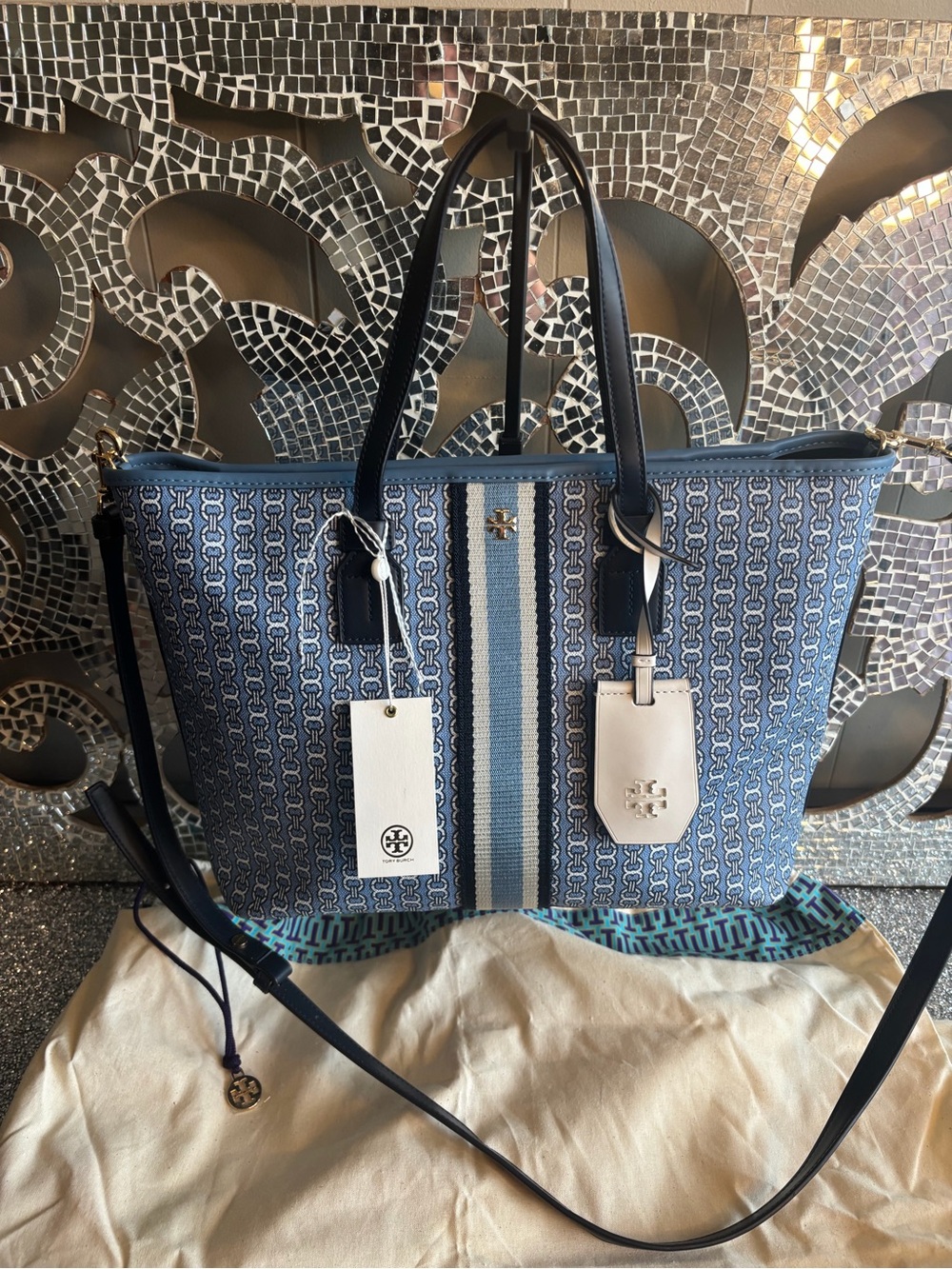 ⭐️Tory Burch Gemini Link Canvas Small Tote